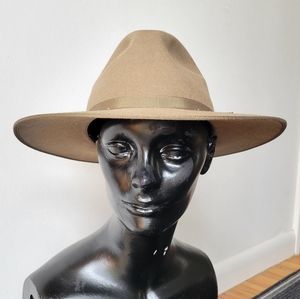 NEW Akubra Coober Pedy in Santone. Size 56